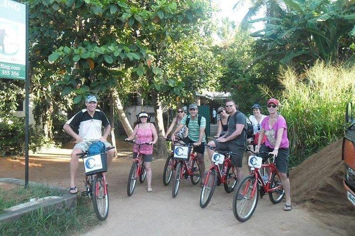 Excursion à vélo dans la lagune et le village au départ de Galle / Unawatuna