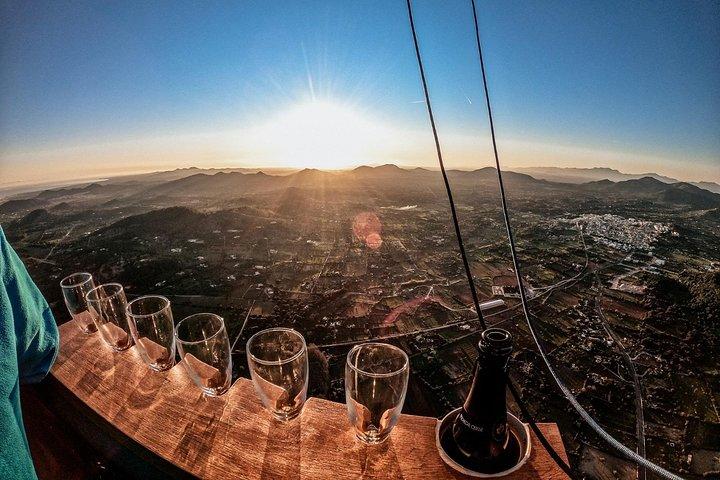 Esperienza di alba e tramonto Giro in mongolfiera Maiorca