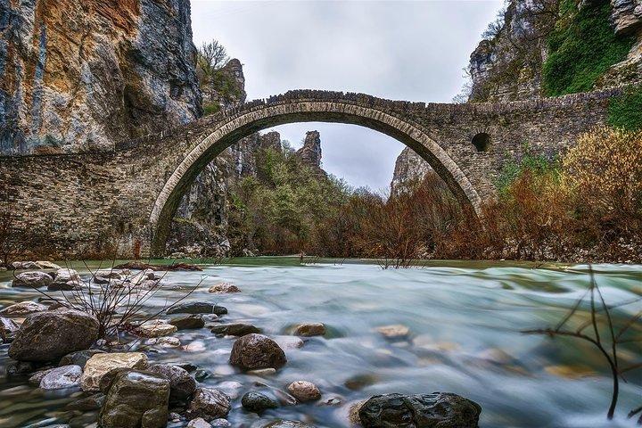 7 dagars privat turné: Meteora - Ioannina - Thessaloniki - Litochoro & Delphi