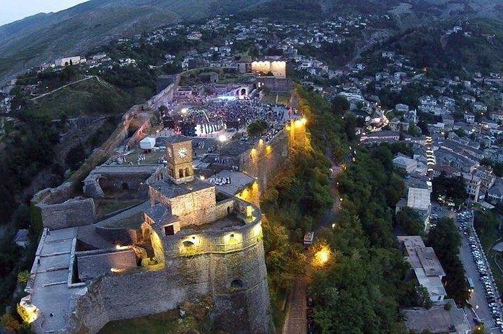 BënjaThermal Baths(Përmet)&GjirokastërFortress Tour