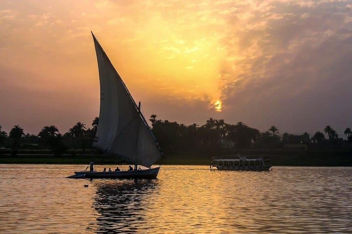 1 -Hour Sailing Egyptian felucca ride on the Nile in Cairo