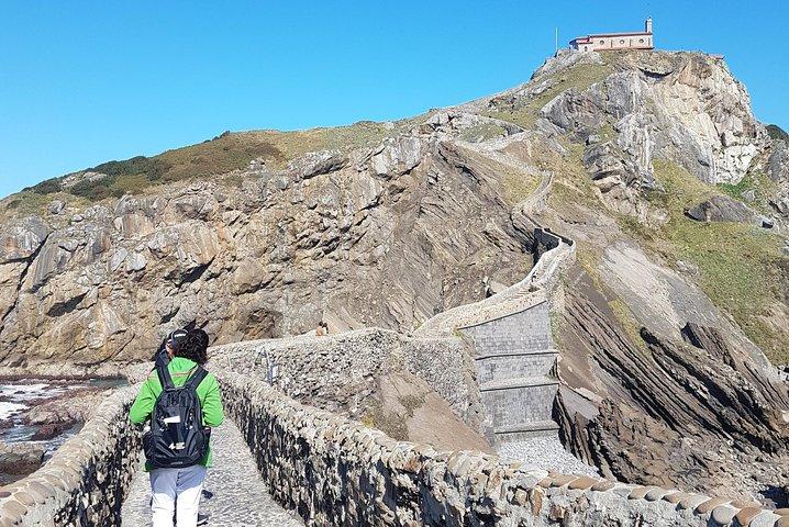 Dragon’s & Titanium Dreams : Experiencia Gaztelugatxe & Bilbao