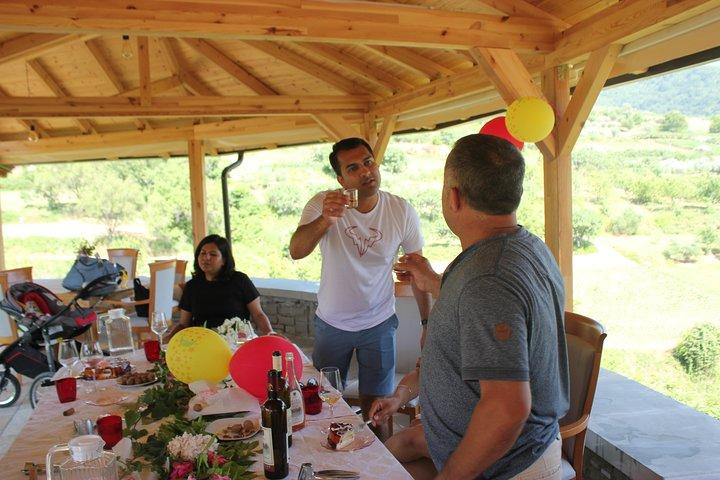 Tour gastronomico e degustazione di vini di Berat