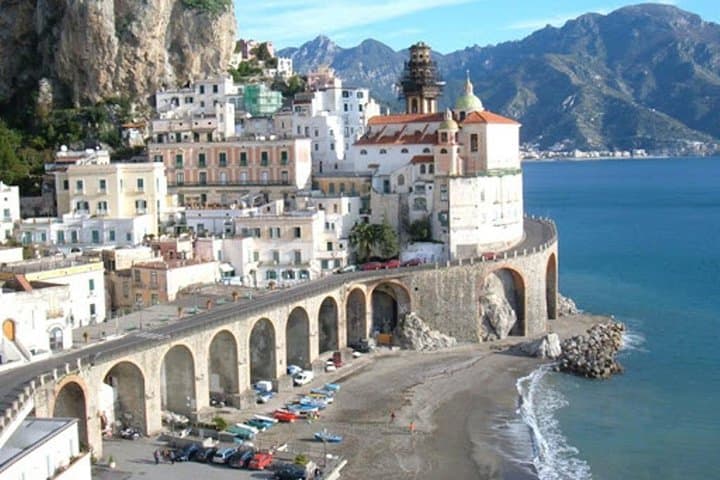 Sorrento and Pompeii Daily Tour