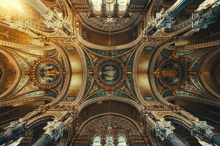 Architectural Lyon: Private Tour with a Local Expert