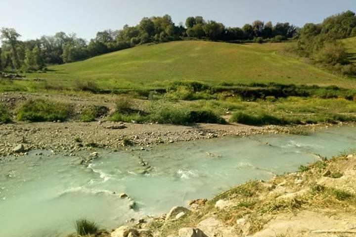 Aguas termales privadas de Cascate del Mulino de día completo desde Roma