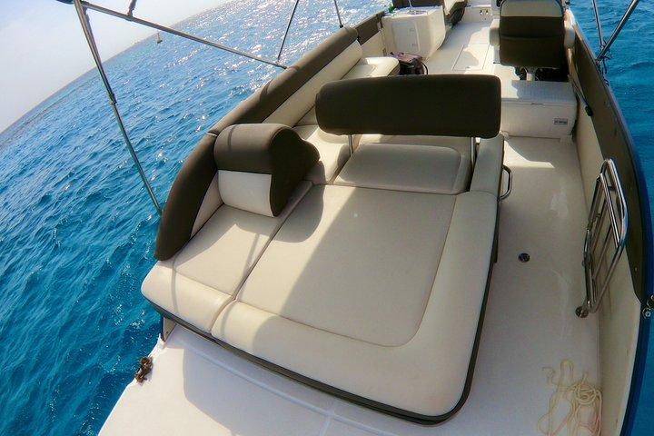 Location de bateaux privés Aruba Element (L-Lounge)