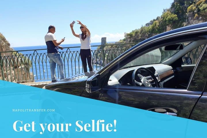 Private transfer from Naples to Positano with tour stop in Pompeii (2 hours)