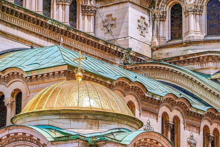 Scopri i luoghi più fotogenici di Sofia con un locale