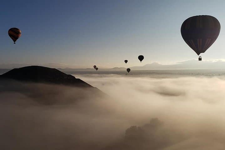 Teotihuacan Hot Air Balloon Ride with Optional Bike or Walking Tour