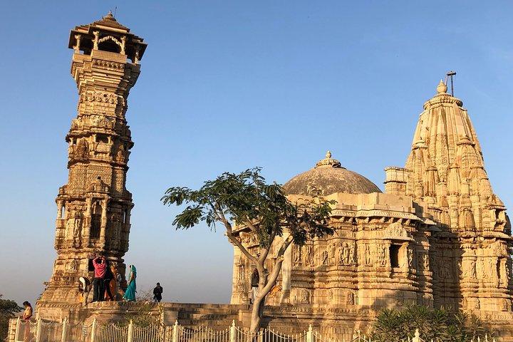 Guided Chittorgarh Fort Tour From Jaipur With Drop At Udaipur