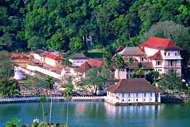 Kandy Day Tour