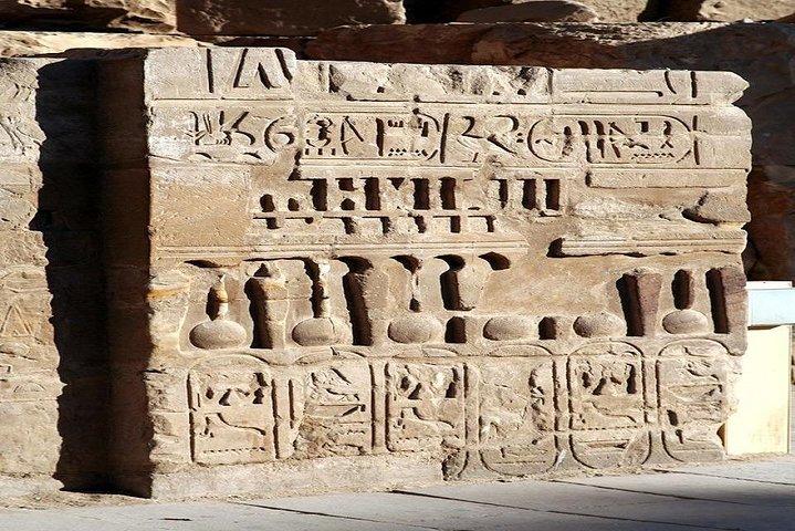 Fra Hurghada: Dagtur til Valley of the Kings i Luxor