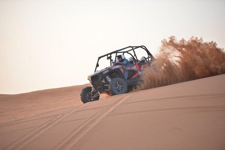 Private 4x4-Mleiha-Wüstensafari mit Abenteuer-Buggy-Fahrt