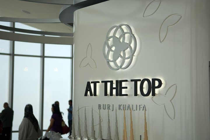 Burj Khalifa 124 & 125 Floor - Off peak ticket