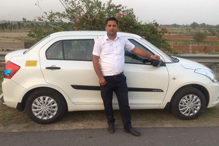 Agra: trasferimento privato da Agra a Delhi