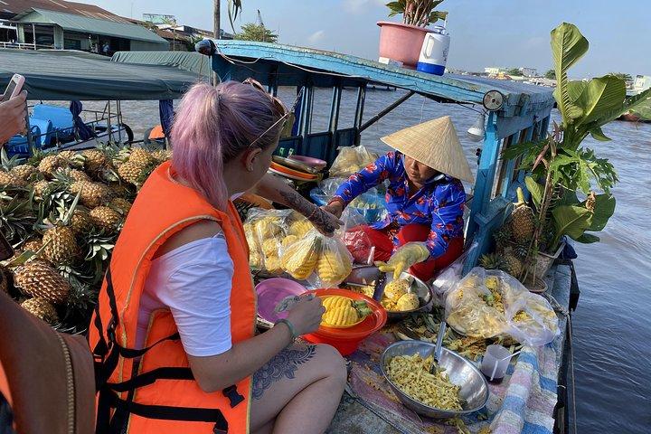 Excursão de 2 dias no Delta do Mekong: Mercados Flutuantes e Exploração Cultural