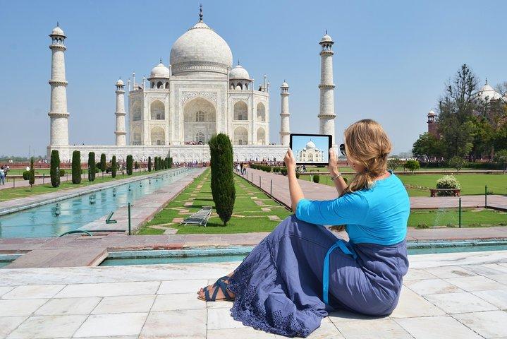 Same Day Taj Mahal, Agra Fort & Baby Taj Tour from Jaipur by Car