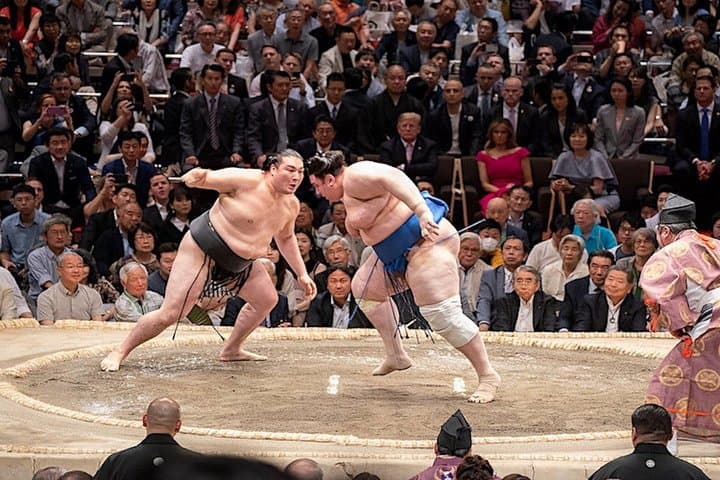 Ultimate Sumo Tournament: Tokyo, Osaka, Nagoya, Fukuoka
