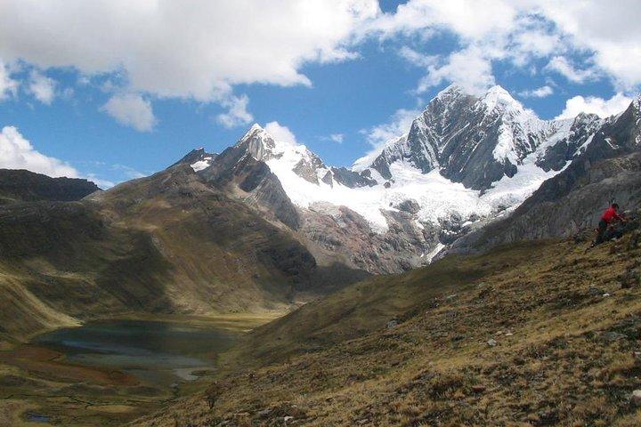 Huayhuash Trek & Huanuco Viejo Inca-ruiner 10 dage - Support til samfund