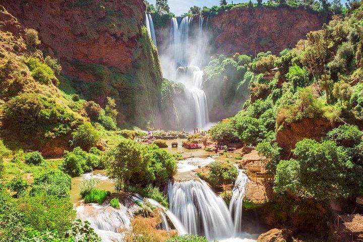 From marrakech :Ouzoud waterfalls ;local guide. Cruise boat