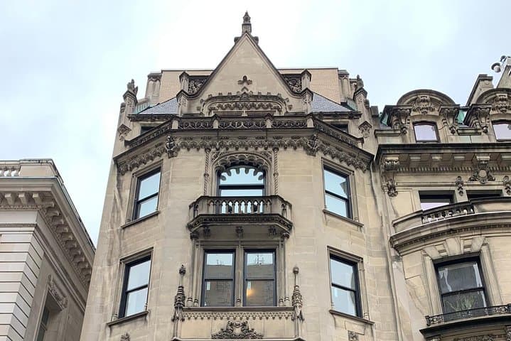 Private Walking Tour: 5th Avenue and the Gilded Age Mansions