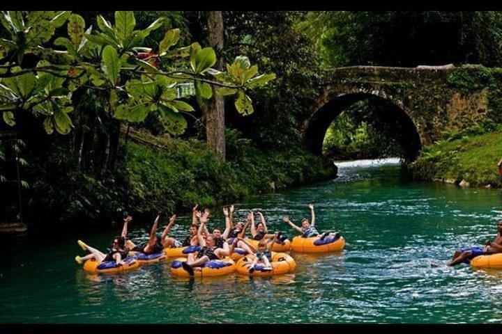 Tubes fluviaux du Ocho Rios