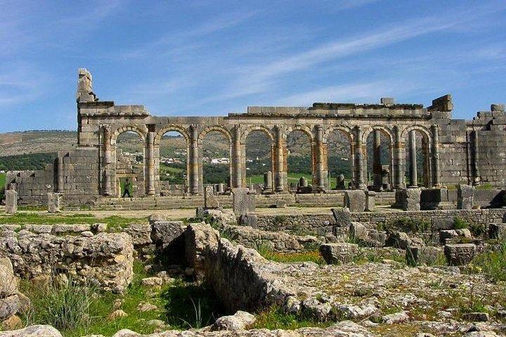 Excursión de un día de Fez a Volubilis ,Moulay Idriss & Meknes