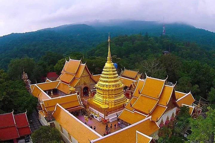 Visite de Wat Doi Suthep et de l'artisanat thaï au départ de Chiang Mai