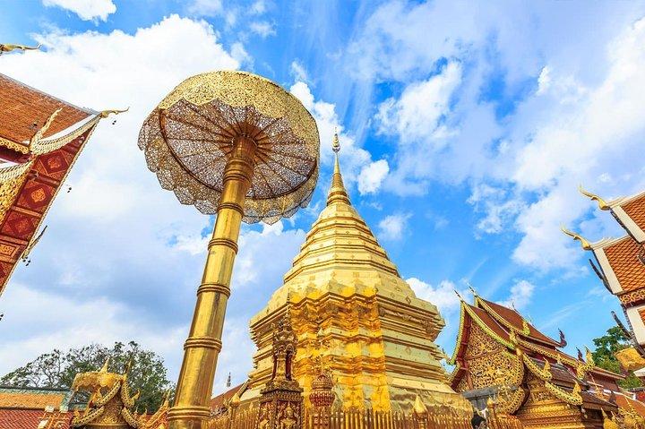 Explorez Chiang Mai par RED TRUCK : City Icons & Doi Suthep Temple