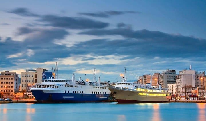 Private Luxury Transfers in Athens, Piraeus Port & Athens Airport