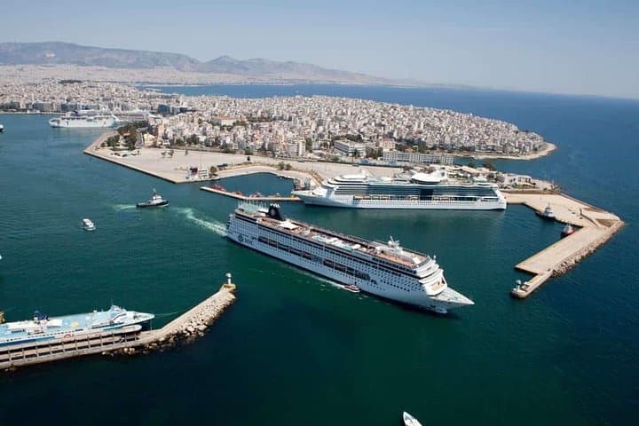 Private Luxury Transfers in Athens, Piraeus Port & Athens Airport