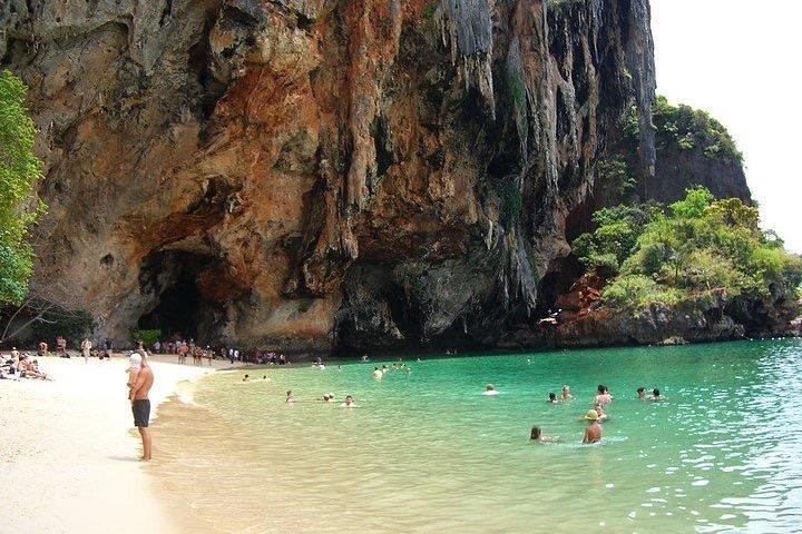 Krabi Four Islands Tour by au départ de Phuket avec Koh Tub, Poda, Kai