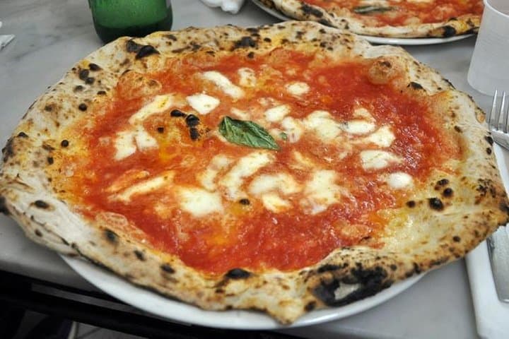 Incredible Naples: Private Walking Tour with Expert Local Guide