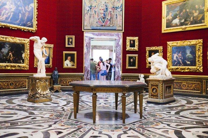 Tour privato della Galleria degli Uffizi con una Guida Esperta locale
