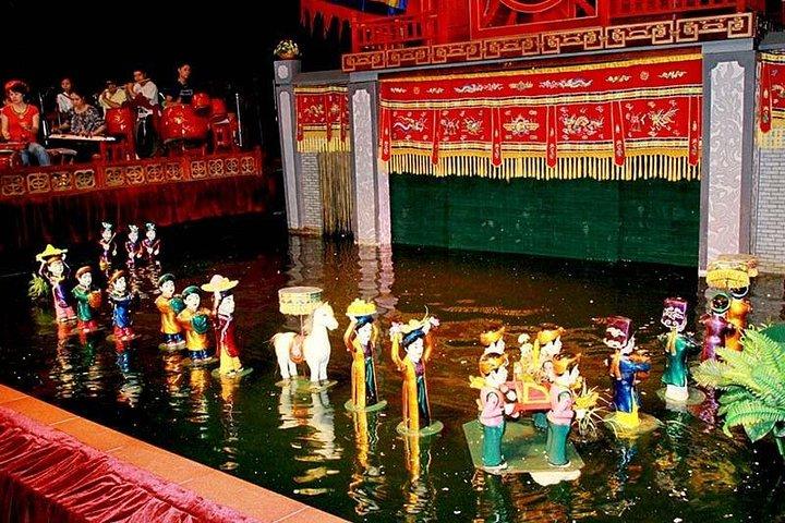 Show de marionetes aquáticos - ciclo e jantar em cruzeiro na cidade de Ho Chi Minh