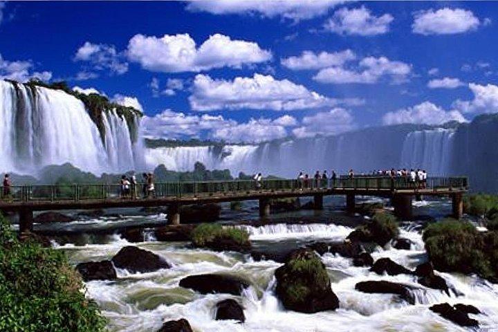 2日間のアルゼンチンとブラジルのイグアスの滝