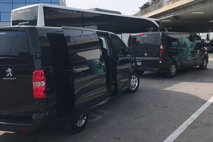Athens Airport Round-Trip Private Transfer