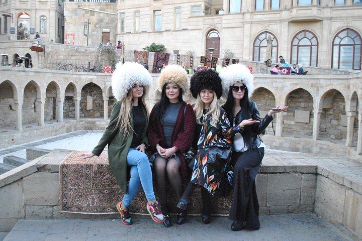 Volledige dag individuele en historische Baku-tour (privé en groep)