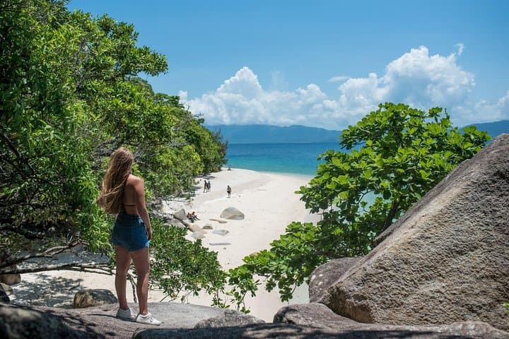 Fitzroy Island Day Tour from Cairns