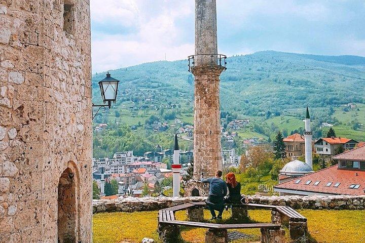 Sarajevo nach Zagreb: einfache Fahrt über Jajce, Travnik, Pliva See und Wassermühlen