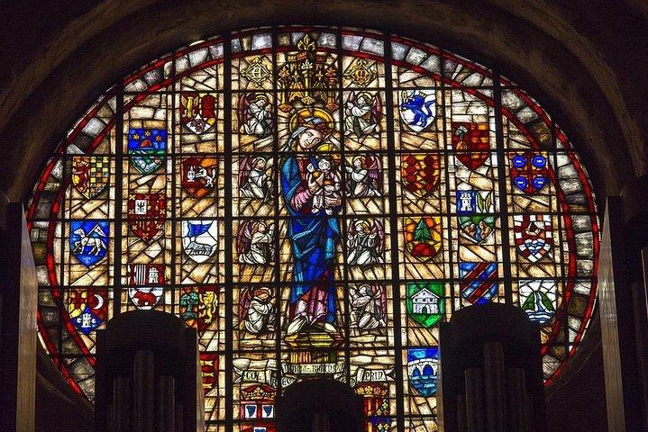 Montserrat y Monasterio De Poblet -Grupo reducido recogida hotel desde Barcelona