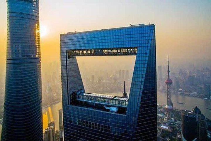 Shanghai Day Tour nach Yuyuan, Weltfinanzzentrum, Museum, Bund, Alte Straße