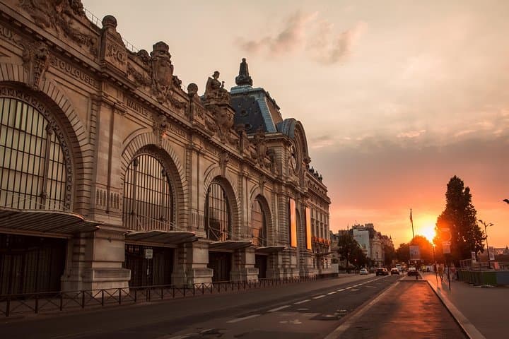 Kid-Friendly Paris Orsay Museum Tour with Expert Guide