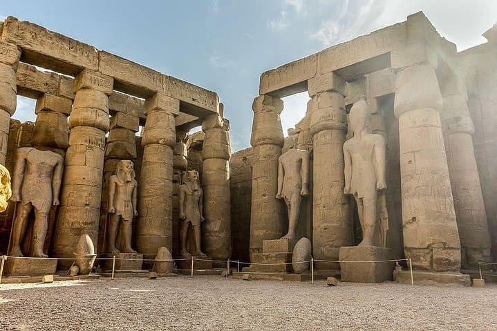 1 night -2 days trip from Cairo to luxor by bus , Hot Air Balloon and West Bank
