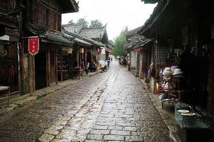 Tour di Lijiang a Jade Dragon Snow Mountain, Black Dragon Pool e Città Vecchia