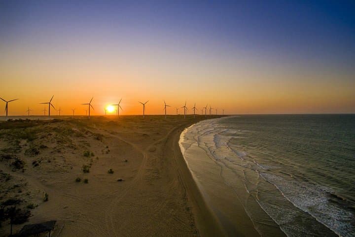 Tranfer by the Beach 4 x 4 - From Fortaleza To Jericoacoara or vice -versa