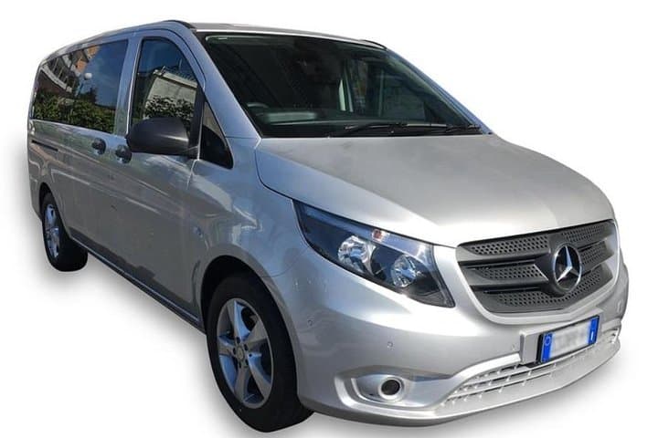 Private transfer Naples airport(NAP)/station to Positano/Ravello