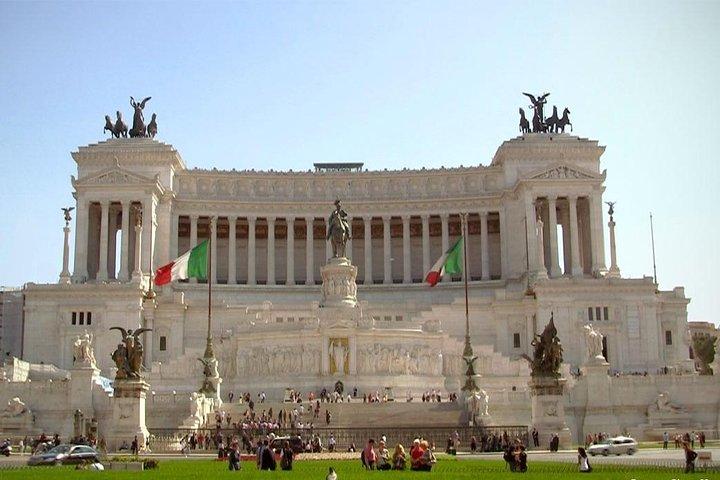 ROMEの宿泊施設からSIENAの宿泊施設へのプライベート送迎