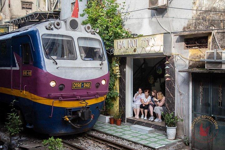 Excursão cultural e histórica privada de meio dia a Hanói